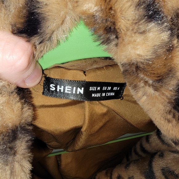 Softest ever light weight leopard jacket. - Picture 3 of 3